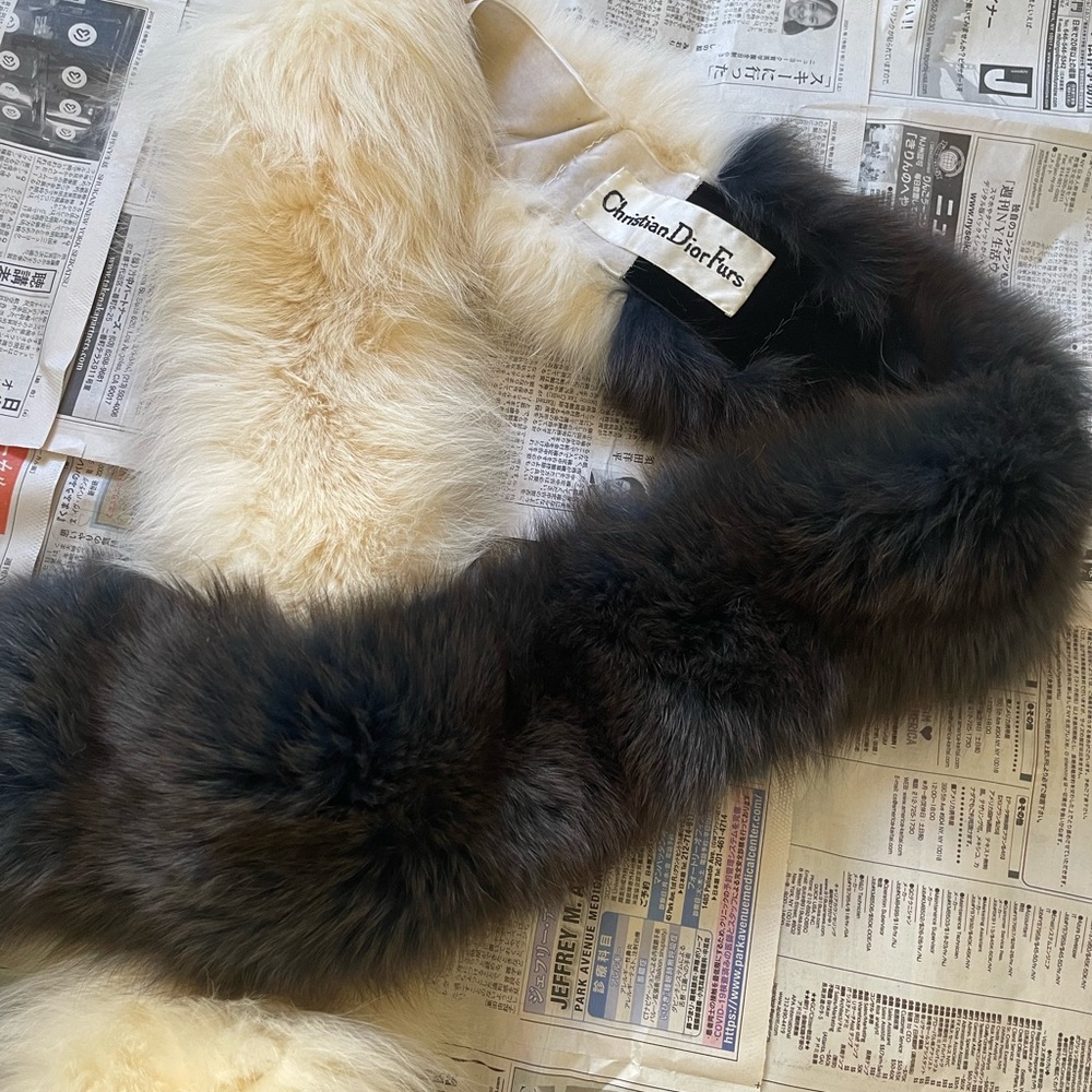 Vintage Christian Dior Fur bi color scarf in excellent condition - Picture 5 of 9